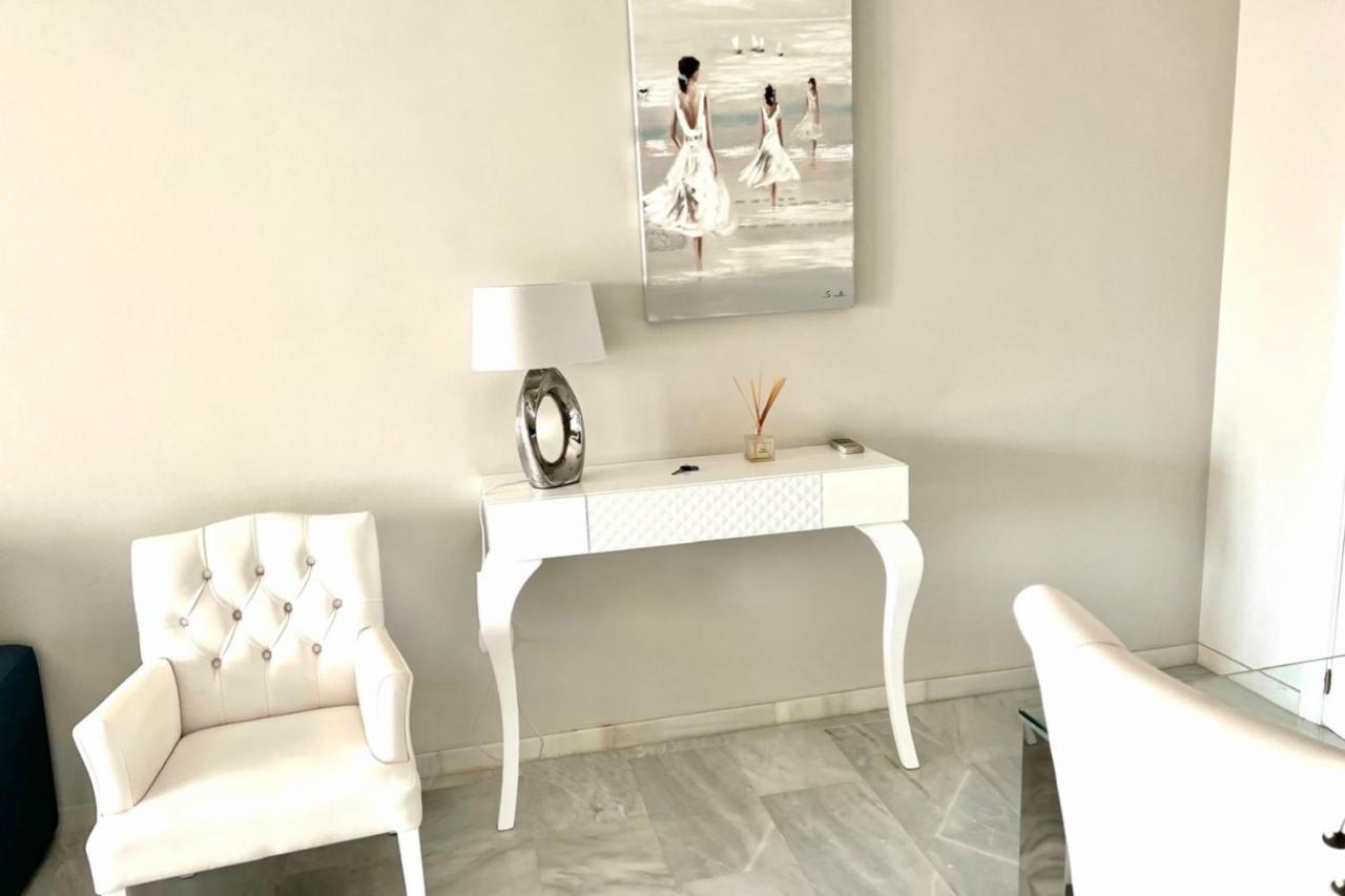 Mi Capricho Beachfront- 9F Apartment With Sea Views - Costa Del Sol Sitio de Calahonda Luaran gambar