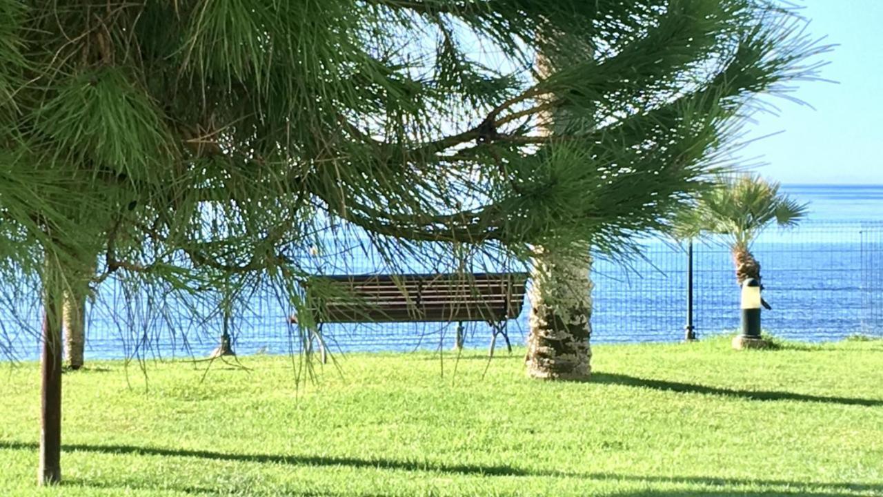 Mi Capricho Beachfront- 9F Apartment With Sea Views - Costa Del Sol Sitio de Calahonda Luaran gambar